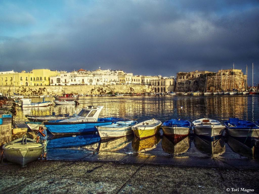 La Casa Del Turista Bed & Breakfast Gallipoli Eksteriør bilde