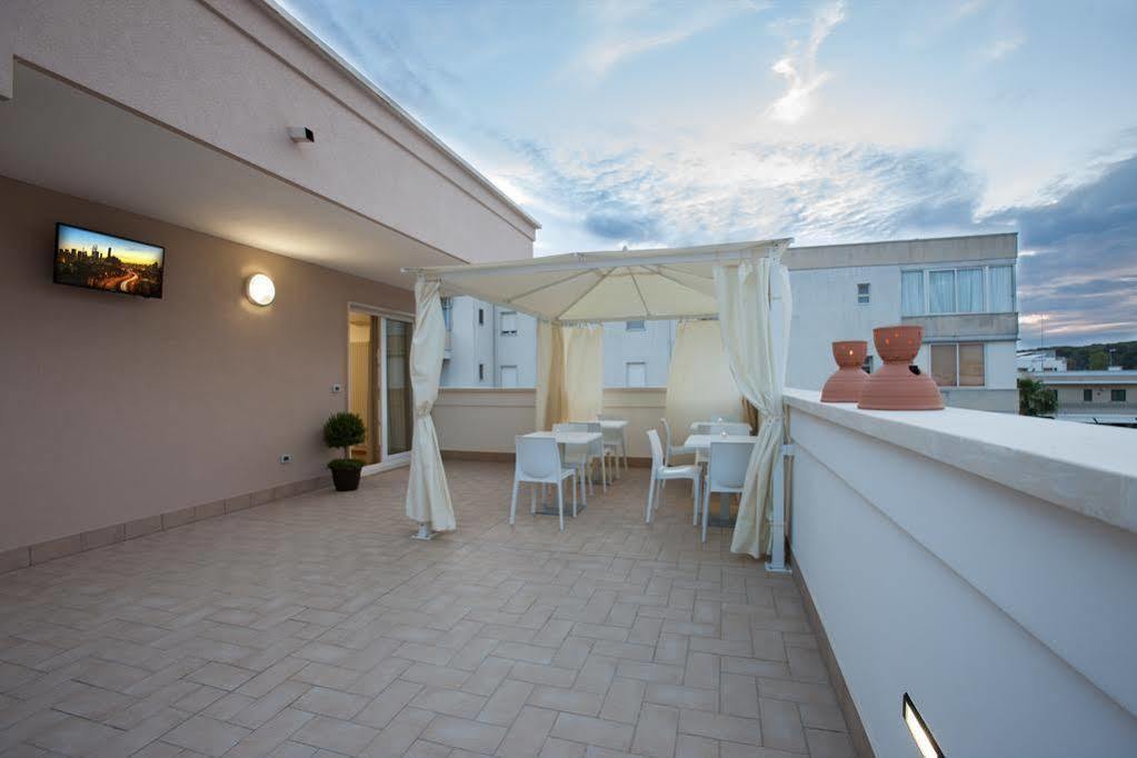 La Casa Del Turista Bed & Breakfast Gallipoli Eksteriør bilde
